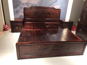 印尼黑酸枝（阔叶黄檀）祥云大床